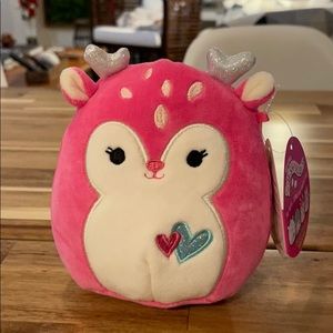 Squishmallow Duchess